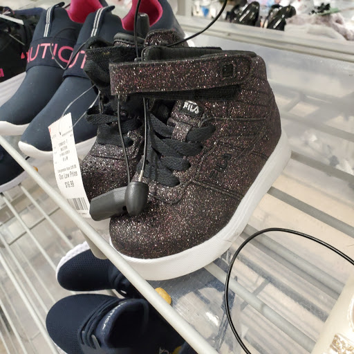 Clothing Store «Burlington Coat Factory», reviews and photos, 4105 Century Blvd, Pittsburg, CA 94565, USA