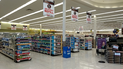 Supermarket «Hy-Vee», reviews and photos, 207 NE Englewood Rd, Kansas City, MO 64118, USA