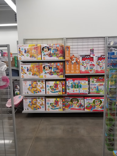 Clothing Store «Burlington Coat Factory», reviews and photos, 1965 N Pebble Creek Pkwy, Goodyear, AZ 85395, USA