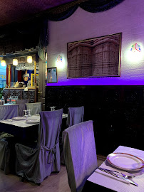 Atmosphère du Restaurant indien Restaurant Lakshmi Bhavan à Paris - n°3