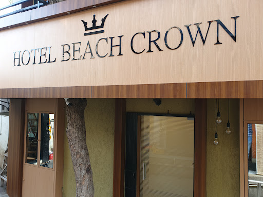 Hotel Beach Crown