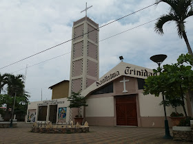 Iglesia Católica Santísima Trinidad