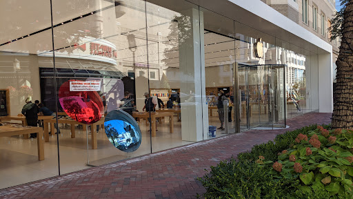 Computer Store «Apple Reston», reviews and photos, 11949 Market St, Reston, VA 20190, USA