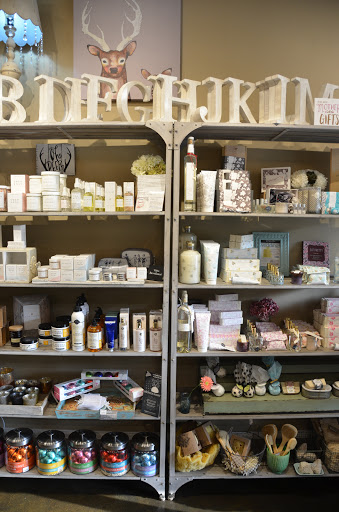 Gift Shop «Small Town Charm», reviews and photos, 7175 Nolensville Rd #105, Nolensville, TN 37135, USA