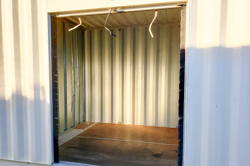 Self-Storage Facility «Storage Outlet Bellflower», reviews and photos, 10326 Foster Rd, Bellflower, CA 90706, USA