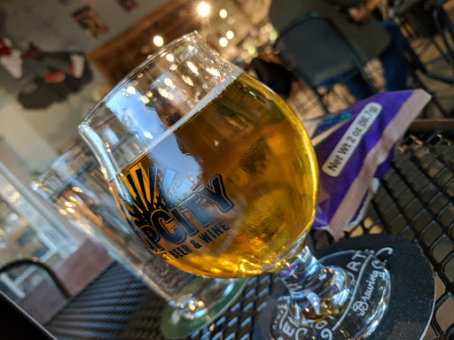 Beer Store «Hop City Craft Beer & Wine», reviews and photos, 1000 Marietta St NW #302, Atlanta, GA 30318, USA