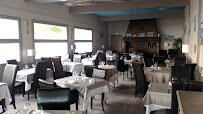 Atmosphère du Restaurant Les Frégates à Veulettes-sur-Mer - n°13