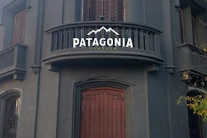 Cerveza Patagonia - Refugio 50 y 10 image