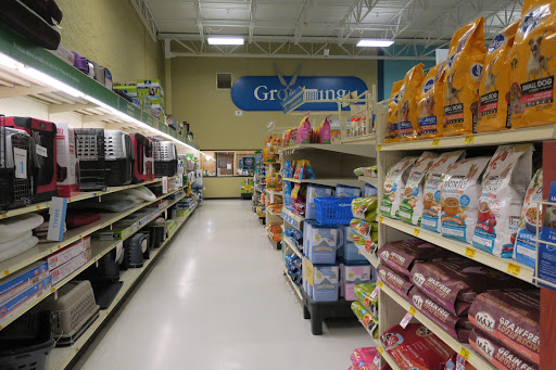 Pet Supply Store «PetSmart», reviews and photos, 8537 W Grand River Ave, Brighton, MI 48116, USA