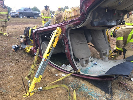 Auto Parts Market «Qualls Auto Salvage», reviews and photos, 190 Trent Rd, Lafayette, TN 37083, USA