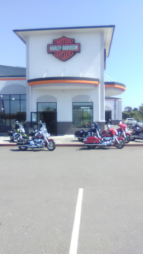 Harley-Davidson Dealer «Redwood Harley-Davidson», reviews and photos, 2500 6th St, Eureka, CA 95501, USA
