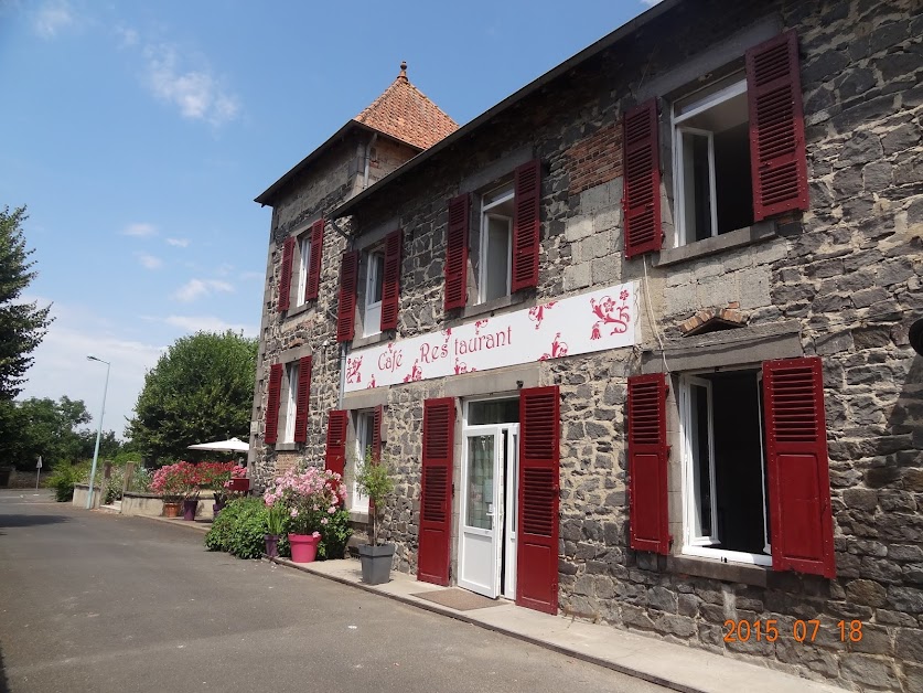 AUX BONS AMIS café restaurant à Culhat (Puy-de-Dôme 63)