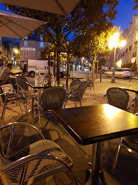 Atmosphère du Restaurant Le Café Noir à Dinan - n°6
