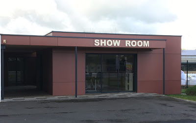 Show room à Lons