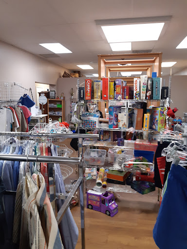 Thrift Store «Jupiter Medical Center Thrift Shop», reviews and photos, 205 Center St, Jupiter, FL 33458, USA