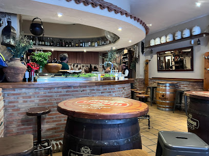 Restaurante Asturiano La Sidrería de Bulnes - C. Real, 21, 28250 Torrelodones, Madrid, Spain