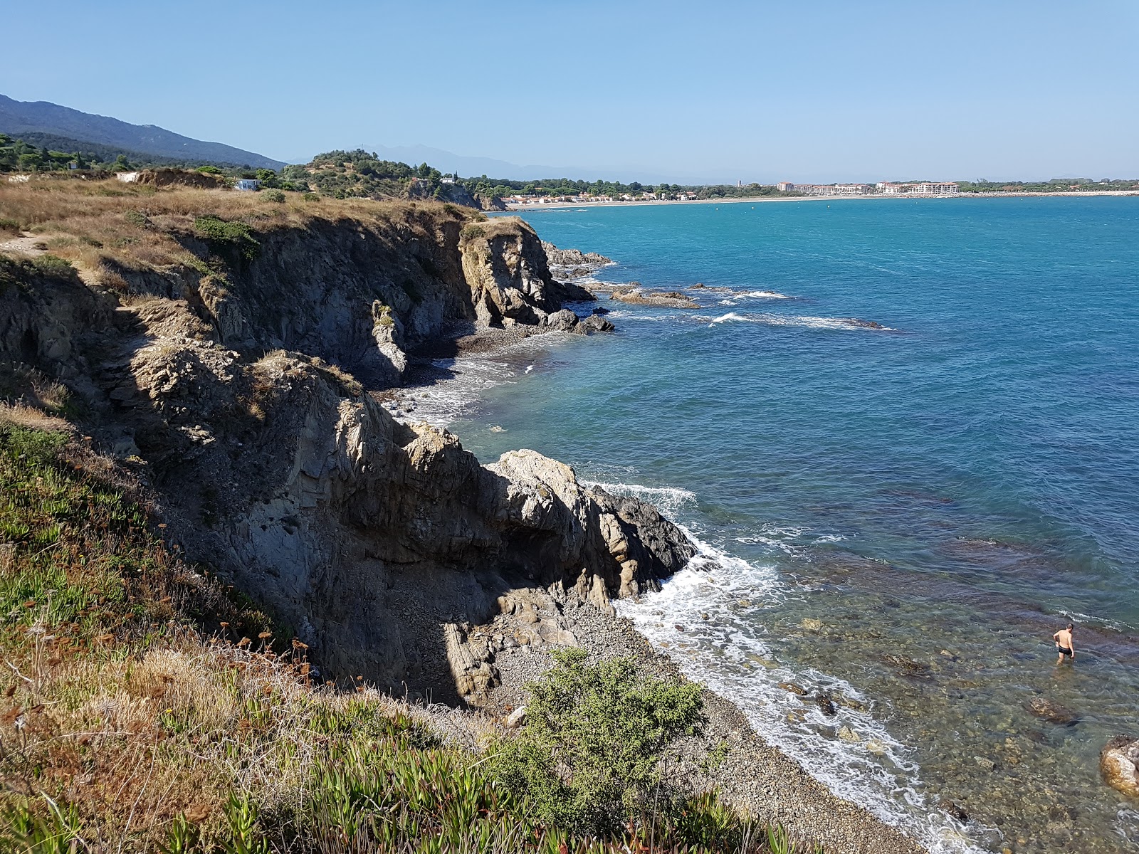 Foto von Plage Les Criques de Porteils wilde gegend