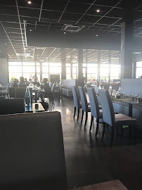 Atmosphère du Restaurant NEW CANTINE à Saint-Quentin-Fallavier - n°4
