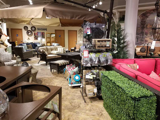 Furniture Store «HOM Furniture», reviews and photos, 4601 23rd Ave S, Fargo, ND 58104, USA