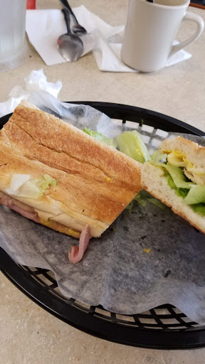 Restaurant «El Gallo De Oro Restaurante», reviews and photos, 4007 Fiesta Plaza, Tampa, FL 33607, USA