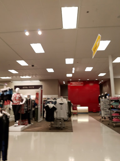 Department Store «Target», reviews and photos, 1717 Olentangy River Rd, Columbus, OH 43212, USA