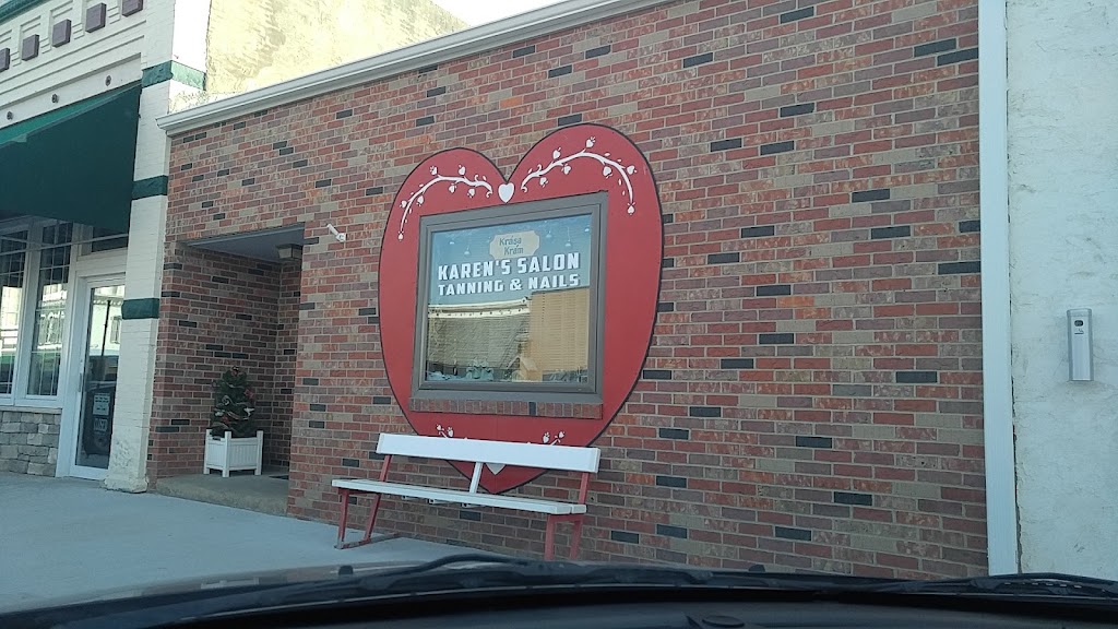 Karen's Salon Tanning & Nails Wilber, NE 68465 Services and Reviews