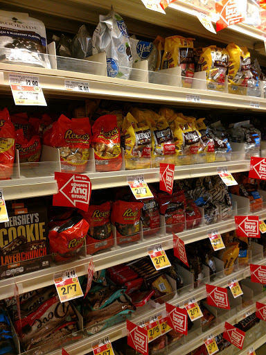 Grocery Store «Giant Food Stores», reviews and photos, 225 Lancaster Ave, Malvern, PA 19355, USA