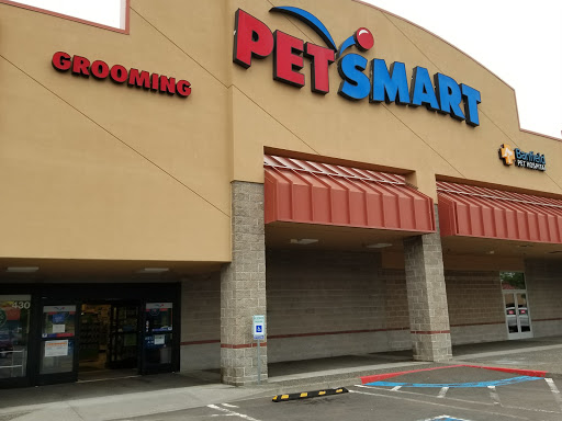 Pet Supply Store «PetSmart», reviews and photos, 430 NW Eastman Pkwy, Gresham, OR 97030, USA