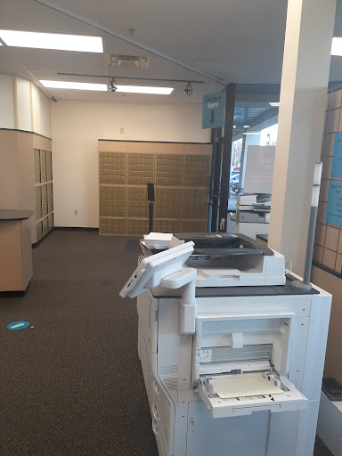 Shipping and Mailing Service «The UPS Store», reviews and photos, 2107 N Decatur Rd, Decatur, GA 30033, USA