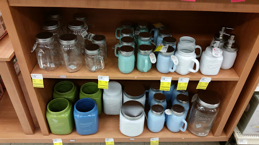 Home Goods Store «Shopko Watertown Sd», reviews and photos, 700 9th Ave SE, Watertown, SD 57201, USA