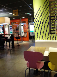 Atmosphère du Restauration rapide McDonald's FLEURY-MÉROGIS à Fleury-Mérogis - n°19