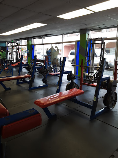 Forever Fit Gym - 1211 18th Ave, Longview, WA 98632