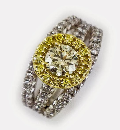 Jewelry Store «Jewelry World», reviews and photos, 26530 Bouquet Canyon Rd, Santa Clarita, CA 91350, USA