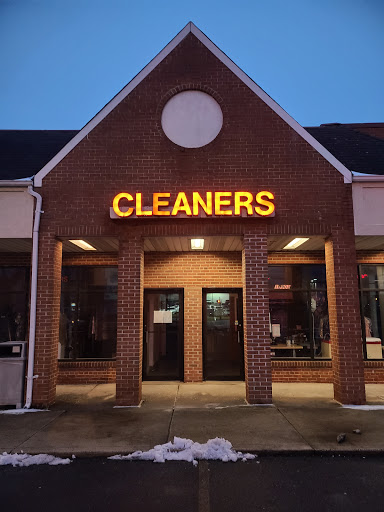 Dry Cleaner «Lord Fairfax Cleaners», reviews and photos, 10903 Main Street, Fairfax, VA 22030, USA