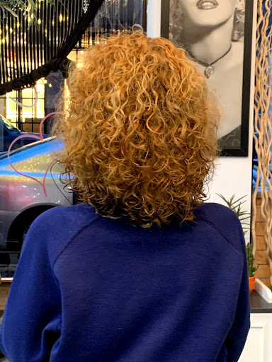 Hair Salon «Crissel New York Hair Salon», reviews and photos, 4013 5th Ave, Brooklyn, NY 11232, USA