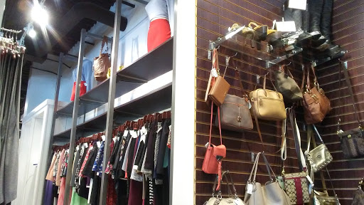 Clothing Store «Uptown Cheapskate», reviews and photos, 1038 Rockville Pike, Rockville, MD 20852, USA
