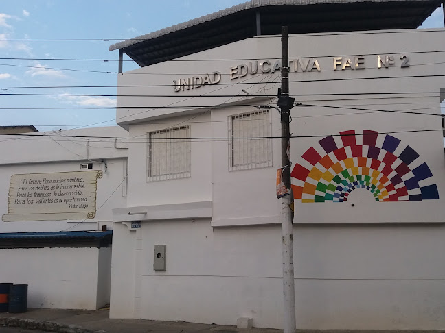 Opiniones de Colegio FAE 2 Liceo Aeronautico en Guayaquil - Escuela