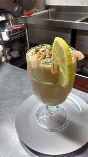 Opiniones de Izumi Sushi - Comida Peruana en La Cisterna - Restaurante