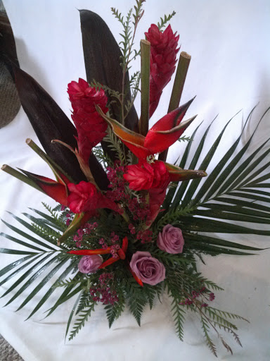 Florist «Cuts Creative Florist», reviews and photos, 1701 Orange Ave NE, Roanoke, VA 24012, USA