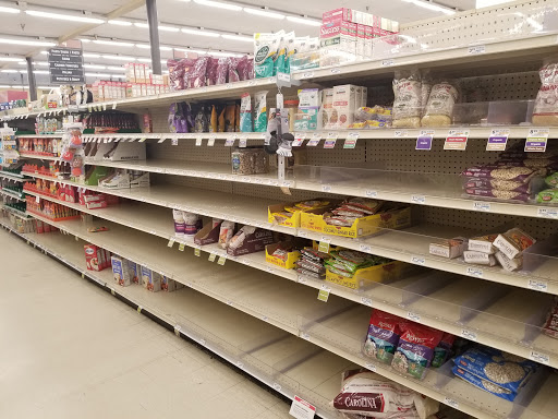 Supermarket «Giant Eagle Supermarket», reviews and photos, 14100 Detroit Ave, Lakewood, OH 44107, USA
