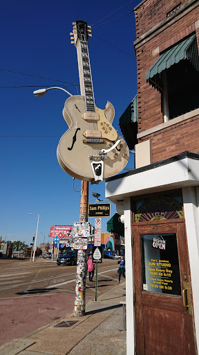 Bus Tour Agency «Blues City Tours and Transportation», reviews and photos, 664 Marshall Ave, Memphis, TN 38103, USA