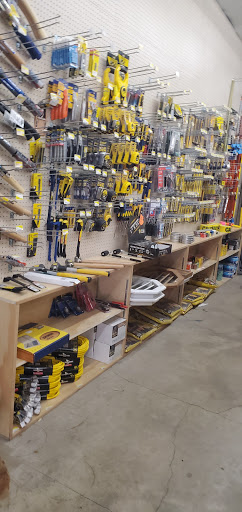 Building Materials Store «Shur-way Building Center», reviews and photos, 10101 N Portland Rd, Portland, OR 97203, USA