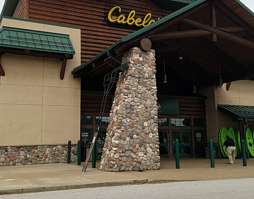 Outlet Mall «St. Louis Outlet Mall», reviews and photos, 5555 St.Louis Mills Blvd, Hazelwood, MO 63042, USA