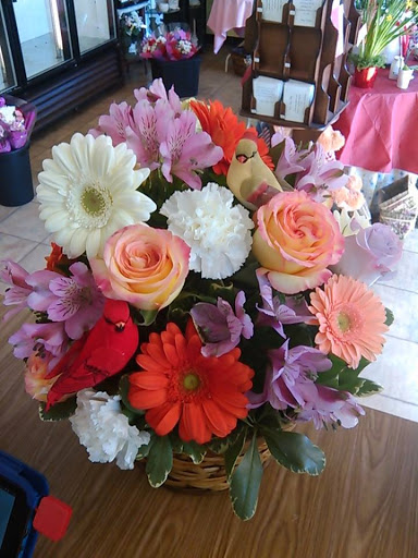 Florist «Forget-Me-Not Florist», reviews and photos, 1083 Park Ave, Cranston, RI 02910, USA