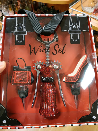 Department Store «T.J. Maxx», reviews and photos, 1920 Cordova Rd, Fort Lauderdale, FL 33316, USA