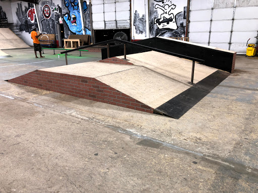Skateboard Park «Asylum Skate Park», reviews and photos, 29850 Skokie Hwy, Lake Bluff, IL 60044, USA