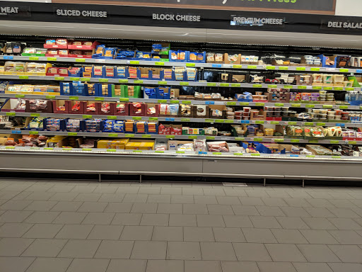 Supermarket «ALDI», reviews and photos, 2120 Panama Ln, Bakersfield, CA 93304, USA