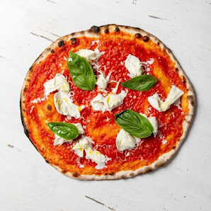 Fina - Pizzeria Romana Viale Nettuno, 167, 00054 Fregene RM, Italia