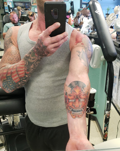 Tattoo Shop «Wicked Parrot Tattoo», reviews and photos, 1085 Colington Rd, Kill Devil Hills, NC 27948, USA