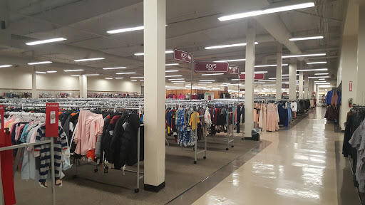 Clothing Store «Burlington Coat Factory», reviews and photos, 13550 Whittier Blvd, Whittier, CA 90605, USA